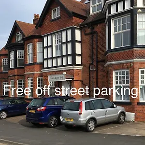 Corra Lynn Bed & Breakfast Whitby